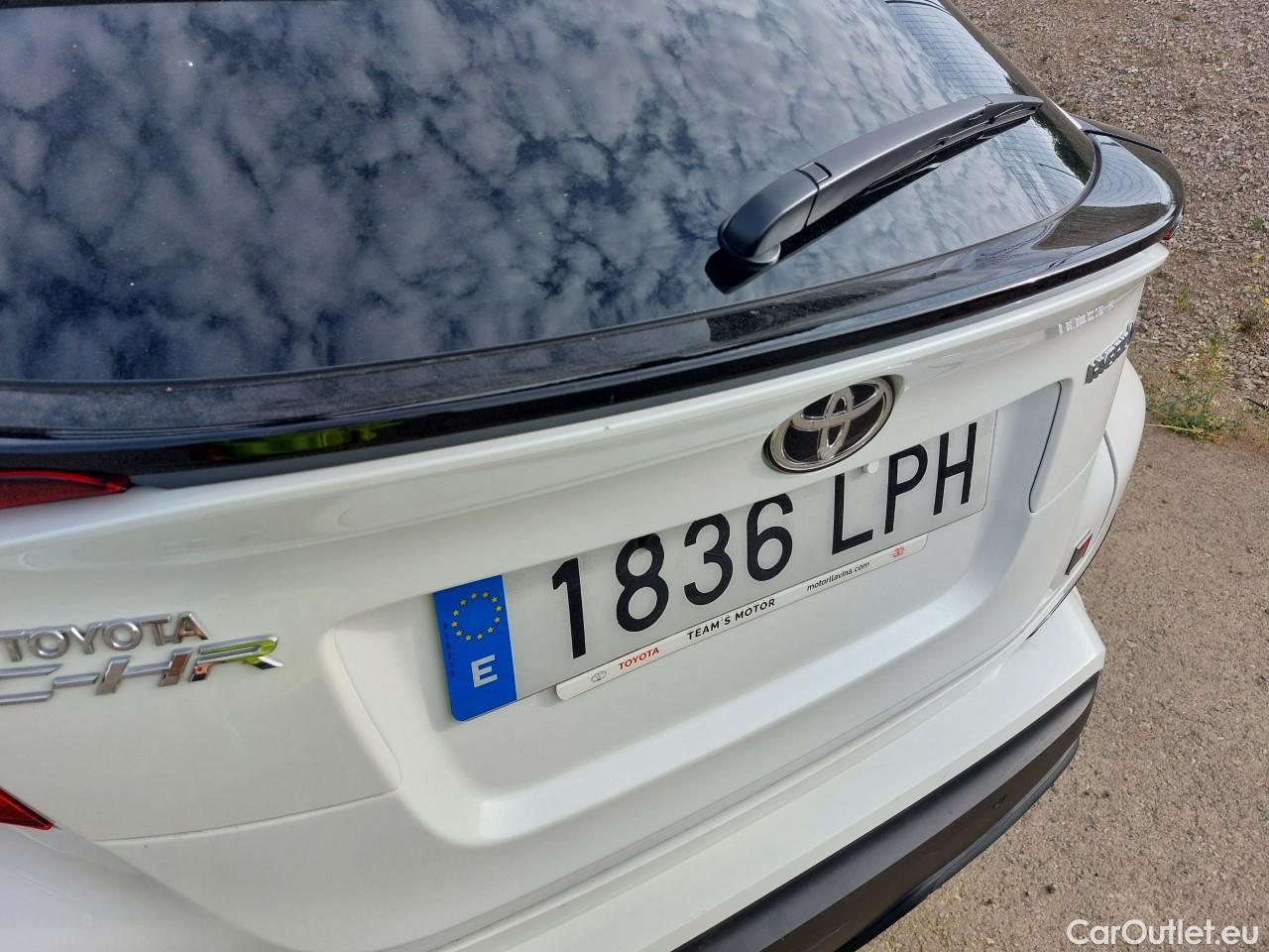  Toyota  C-HR TOYOTA  / 2019 / 5P / todoterreno 2.0 180H GR Sport #14