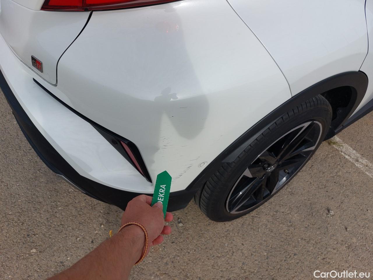  Toyota  C-HR TOYOTA  / 2019 / 5P / todoterreno 2.0 180H GR Sport #24