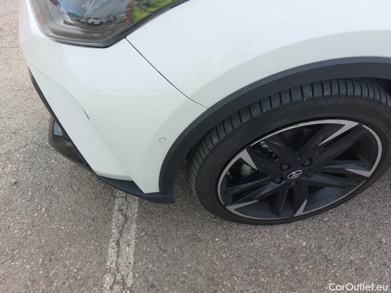  Toyota  C-HR TOYOTA  / 2019 / 5P / todoterreno 2.0 180H GR Sport #7