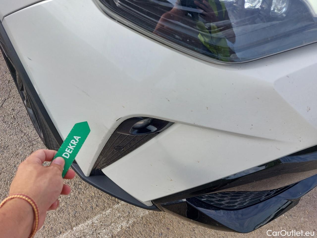  Toyota  C-HR TOYOTA  / 2019 / 5P / todoterreno 2.0 180H GR Sport #6