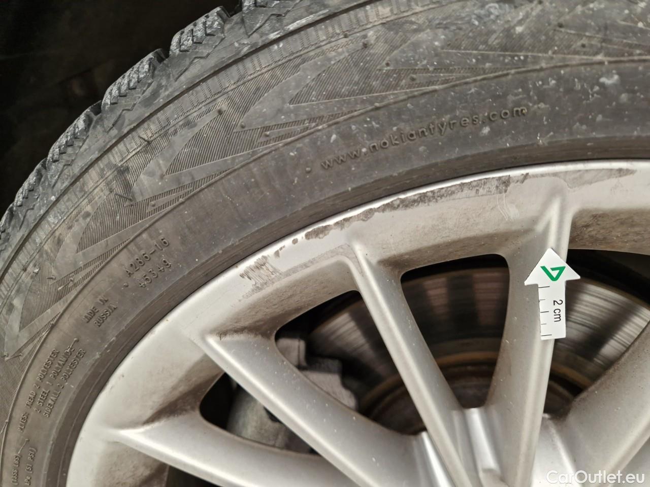  Audi  A3  Sportback Advanced 35 TDI #8