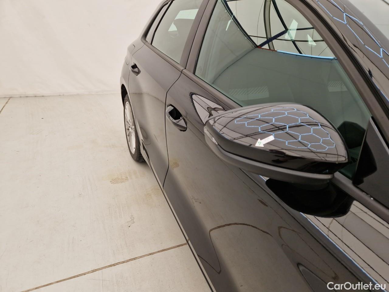  Audi  A3  Sportback Advanced 35 TDI #16