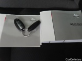  Nissan  Qashqai 1.3 DIG-T N-CONNECTA  70 #10