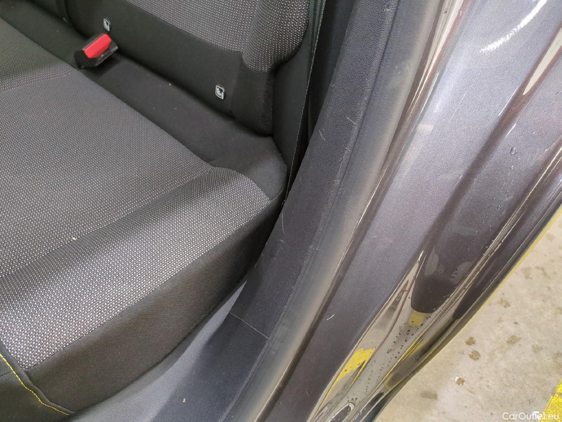  Citroen  C3  Shine Business 1.2 PureTech 110CV BVM6 E6d #8