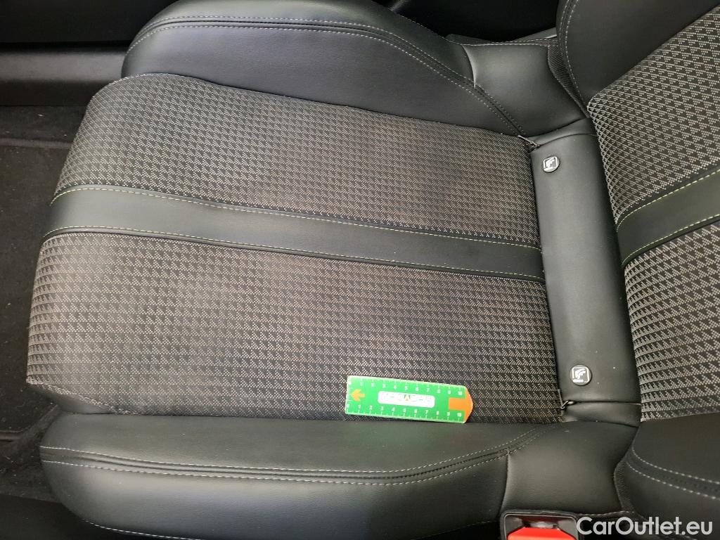  Peugeot  2008  GT 1.2 PureTech 155CV E6d #21