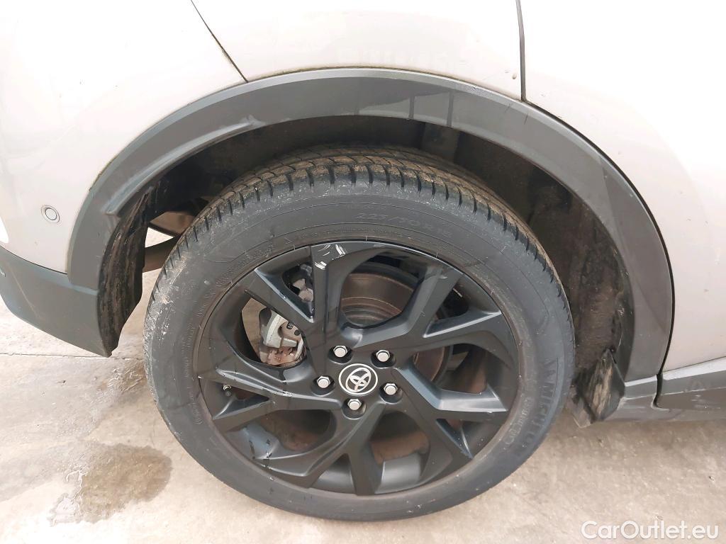  Toyota  C-HR TOYOTA  5p Berline 1.8 HYBRIDE 122 GRAPHIC #64