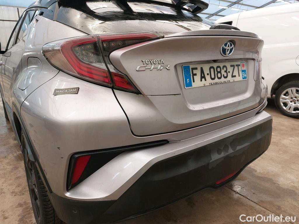  Toyota  C-HR TOYOTA  5p Berline 1.8 HYBRIDE 122 GRAPHIC #19