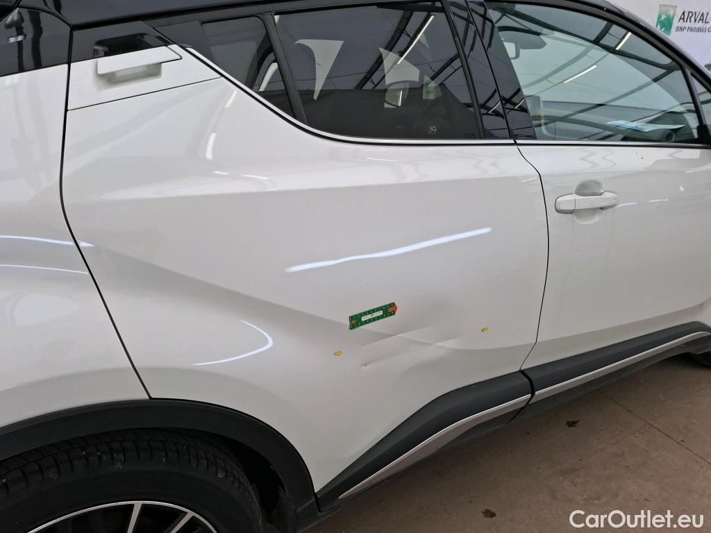  Toyota  C-HR TOYOTA  / 2016 / 5P / SUV 2.0 HYBRIDE 184 DISTINCTIVE #1