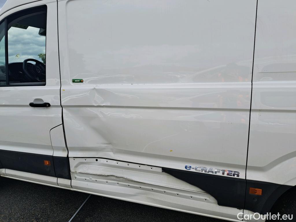  Volkswagen  Crafter  Fourgon e- 35 Fourgon mittellang Hochdach FWD 35kWh #1
