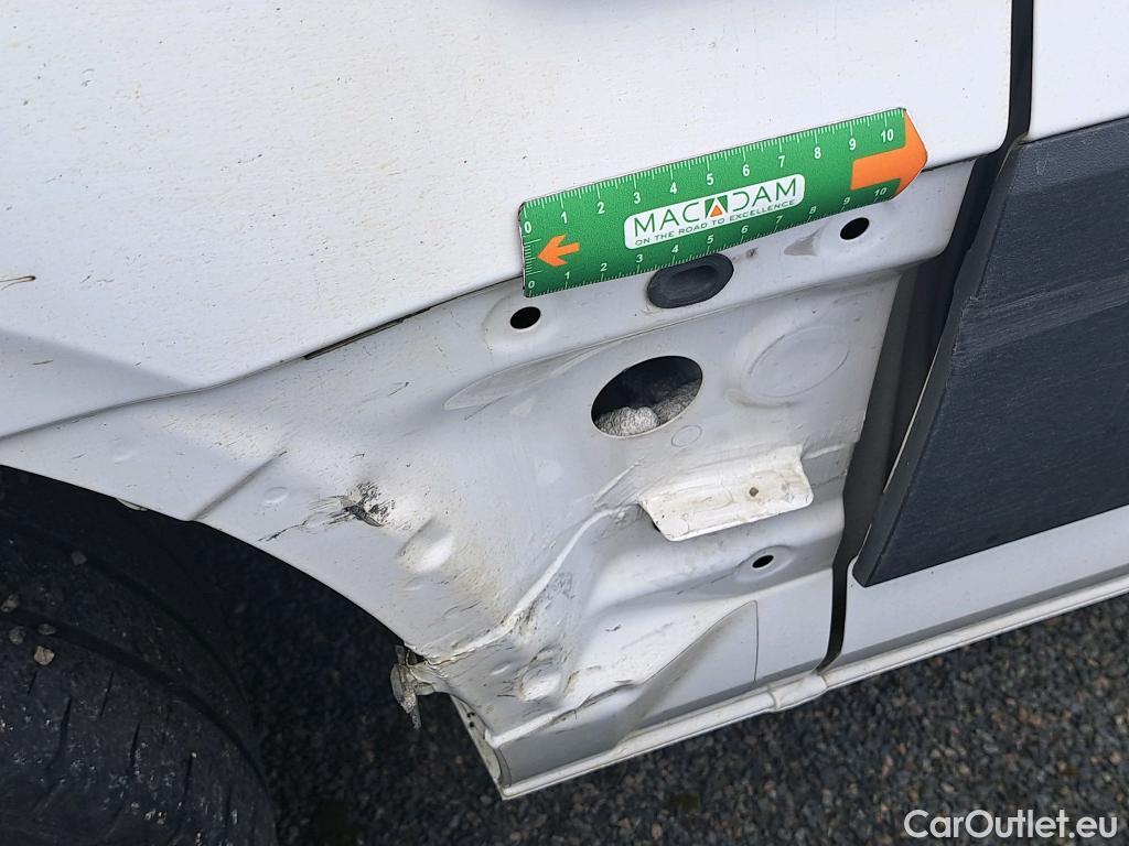  Volkswagen  Crafter  Fourgon e- 35 Fourgon mittellang Hochdach FWD 35kWh #49