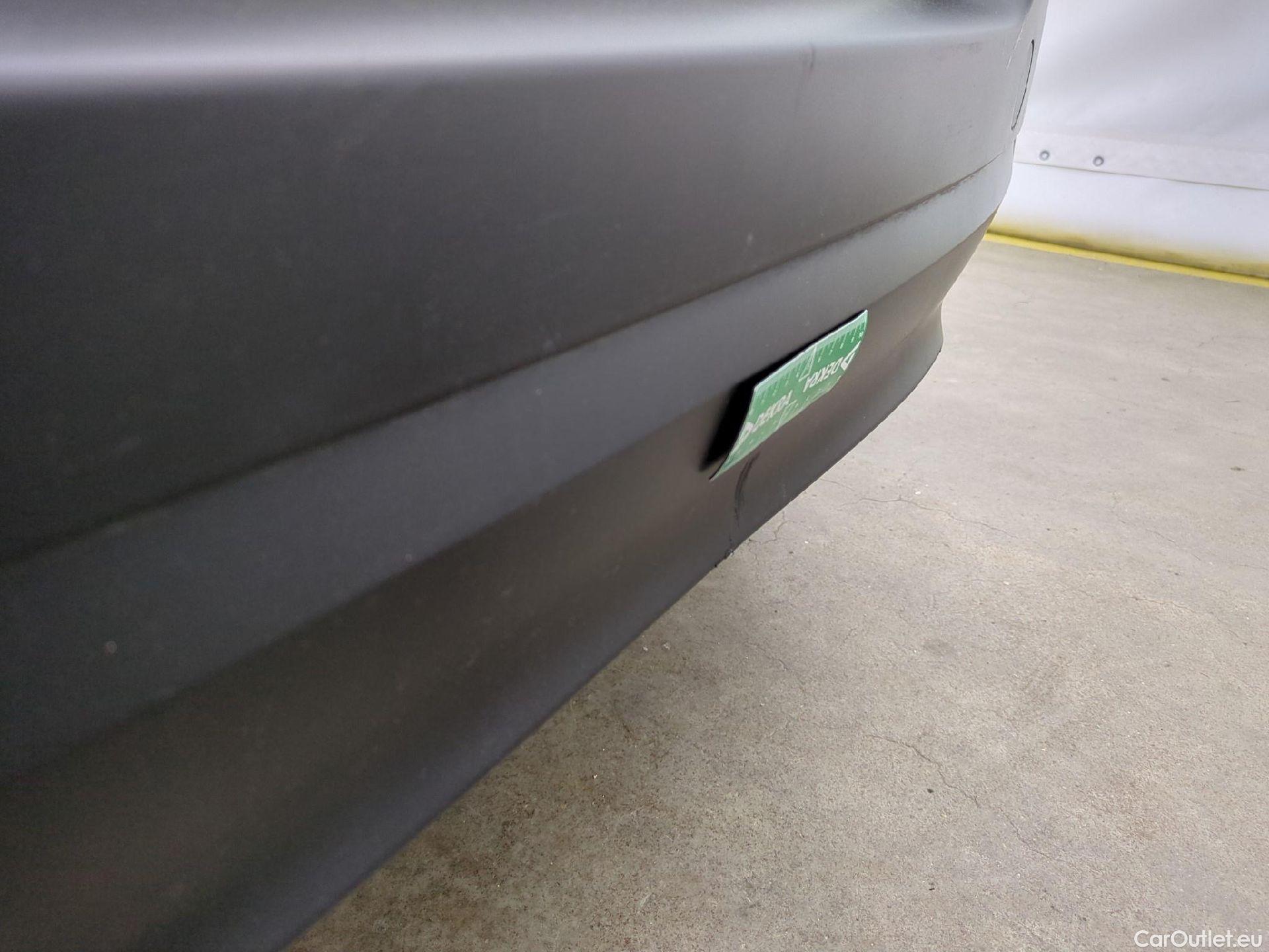  Citroen  C3  Feel Pack 1.2 PureTech 80CV BVM5 E6d #14