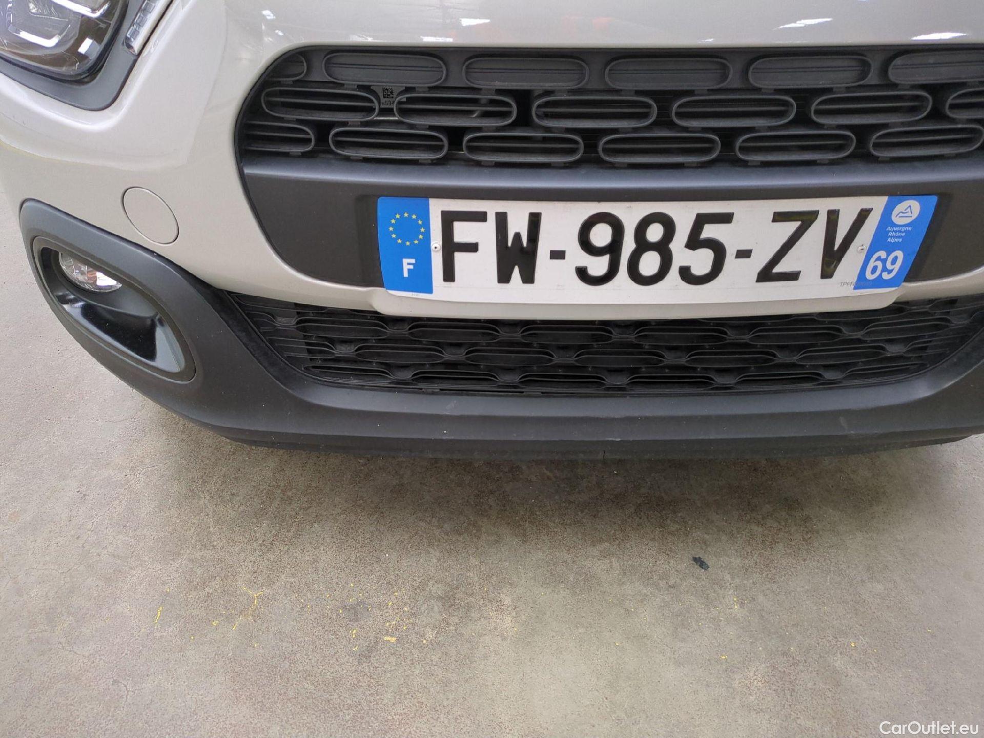  Citroen  C3  Feel Pack 1.2 PureTech 80CV BVM5 E6d #11