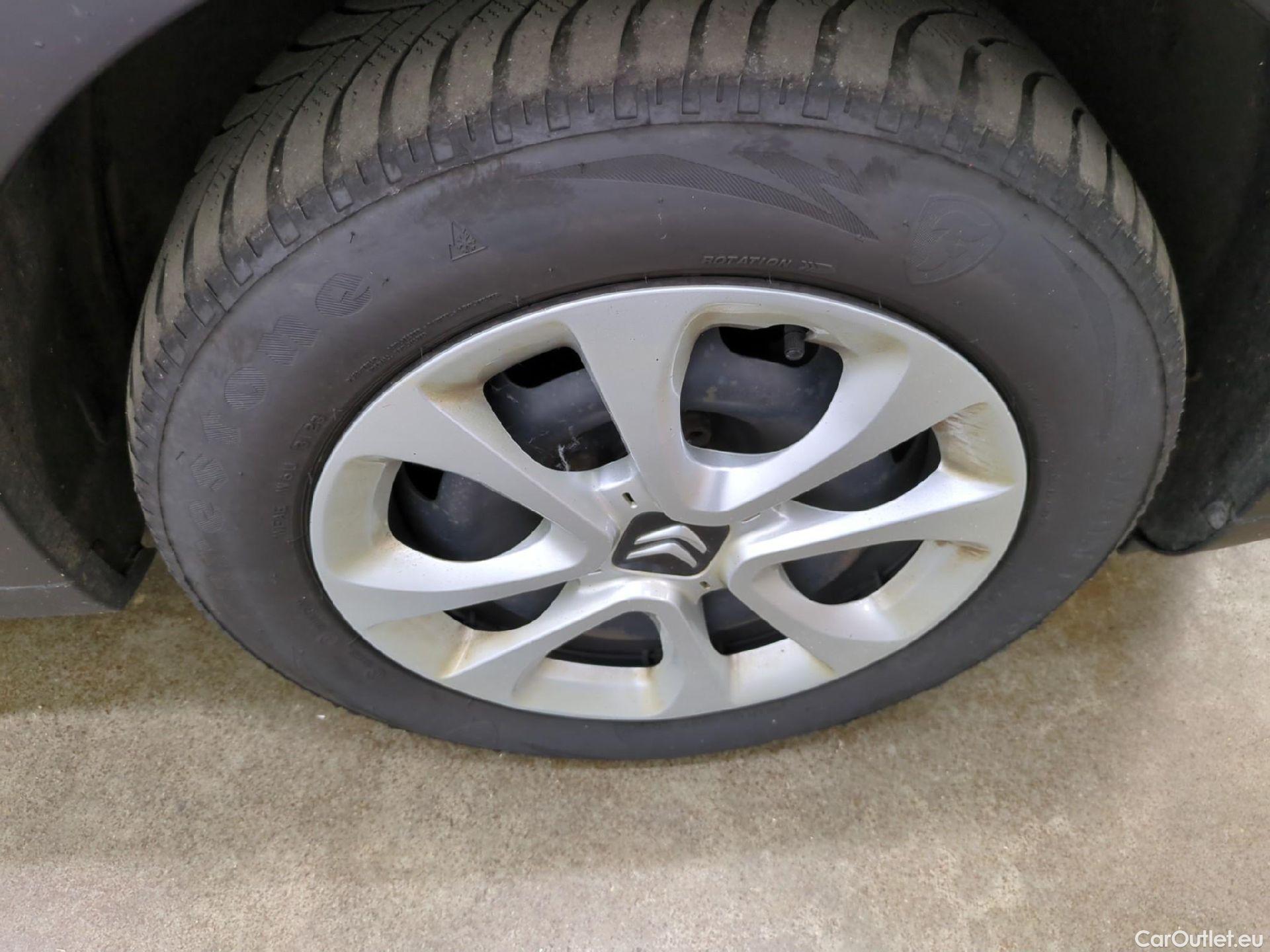  Citroen  C3 CITROEN  5p Berline BlueHDi 75 S&S BVM Feel Business #1
