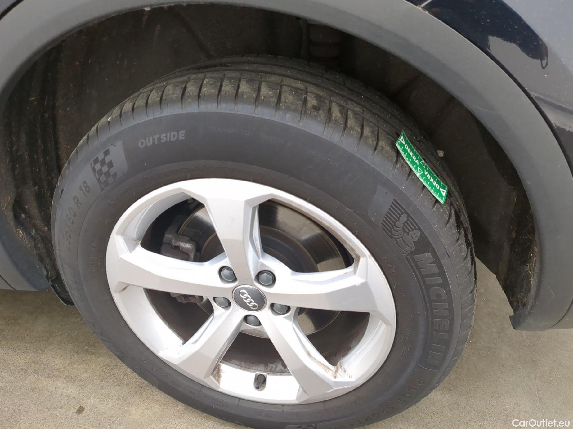  Audi  Q5  Business Executive quattro 2.0 TDI 190CV E6 #4