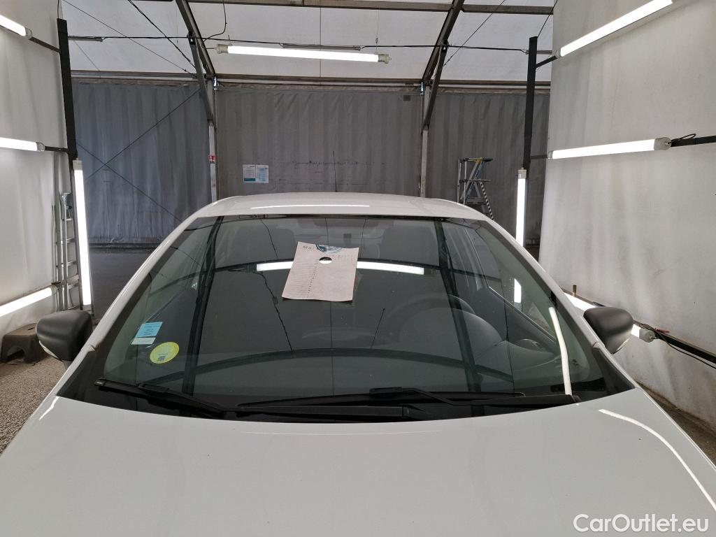  Renault  Clio  IV Air 1.5 dCi 90CV BVM5 E6 #5