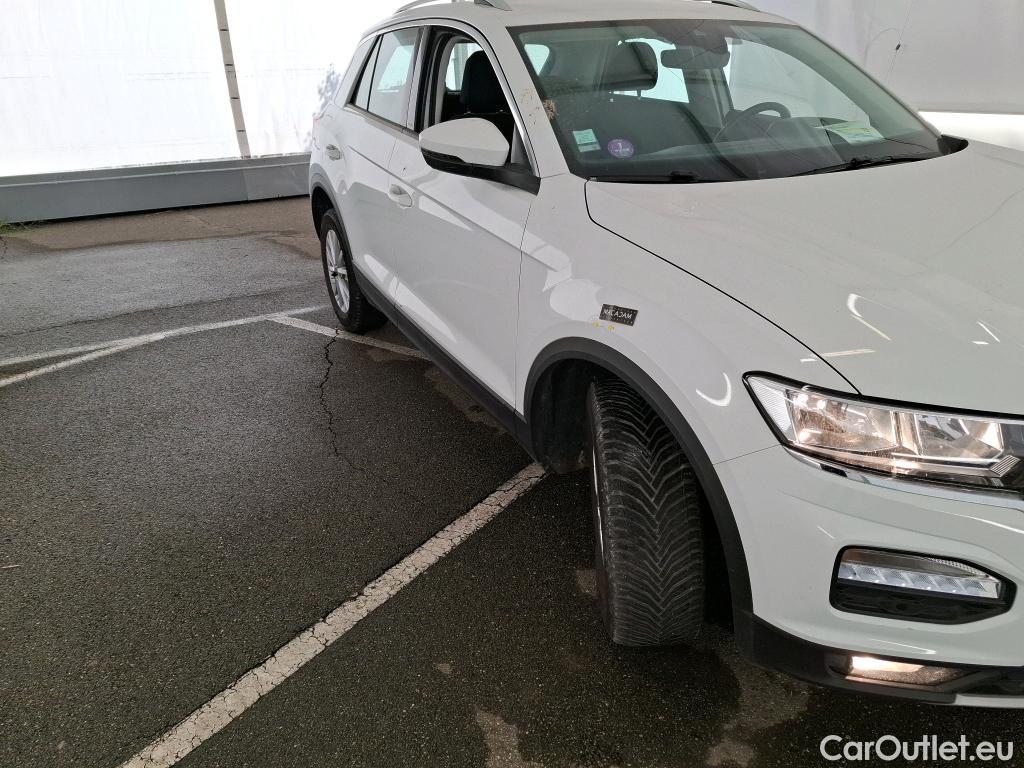  Volkswagen  T-ROC VOLKSWAGEN  / 2017 / 5P / SUV 1.5 TSI 150 EVO LOUNGE BUSINESS DSG7 #1