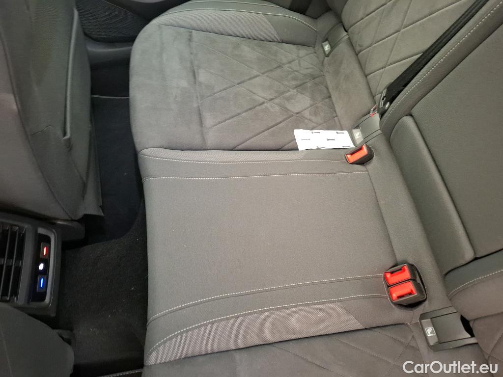  Volkswagen  Golf  VIII Berline Style 1st 2.0 TDI 150CV BVA7 E6dT #21