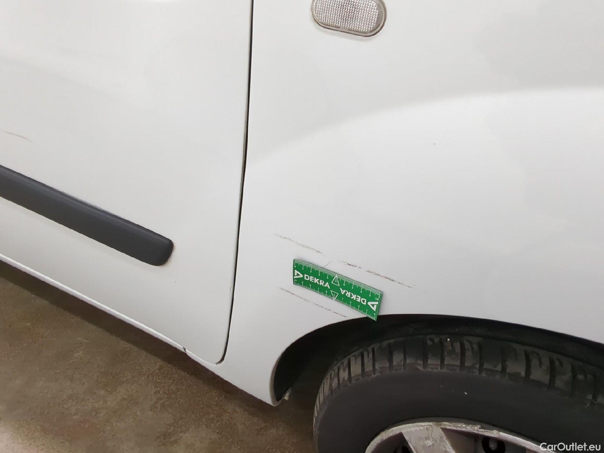  Renault  Kangoo  II Express Maxi Extra (Série Spéciale) 1.5 dCi 95CV BVM6 E6dT #45