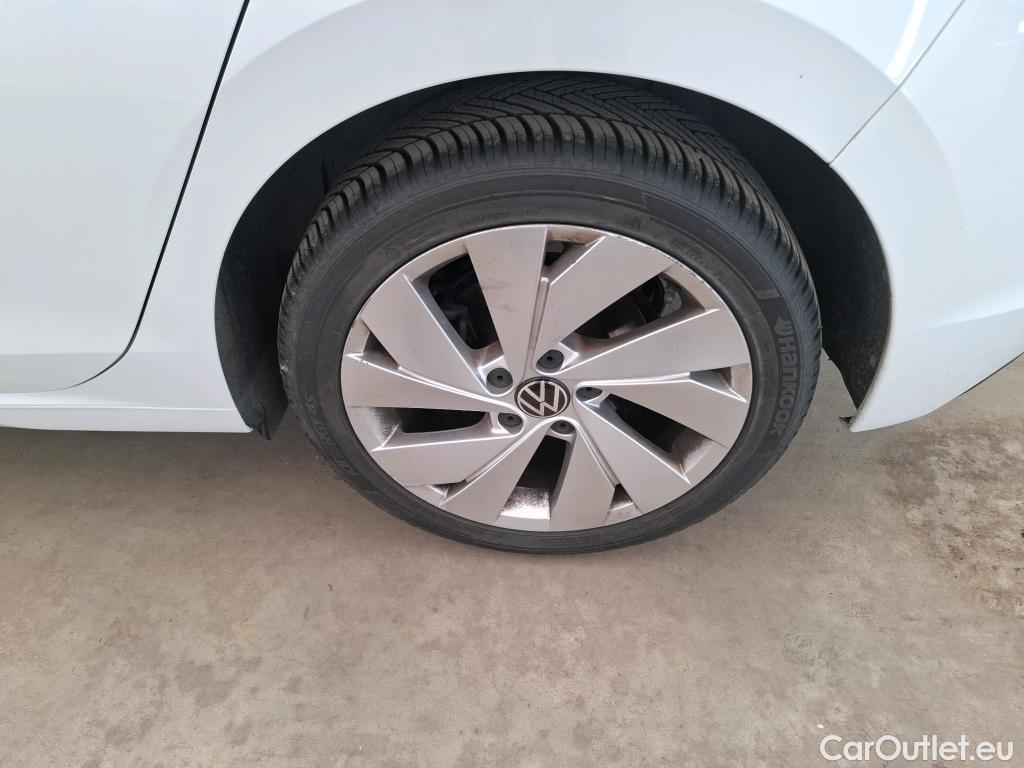  Volkswagen  Golf  VIII Berline Style 1st 2.0 TDI 150CV BVA7 E6dT #3