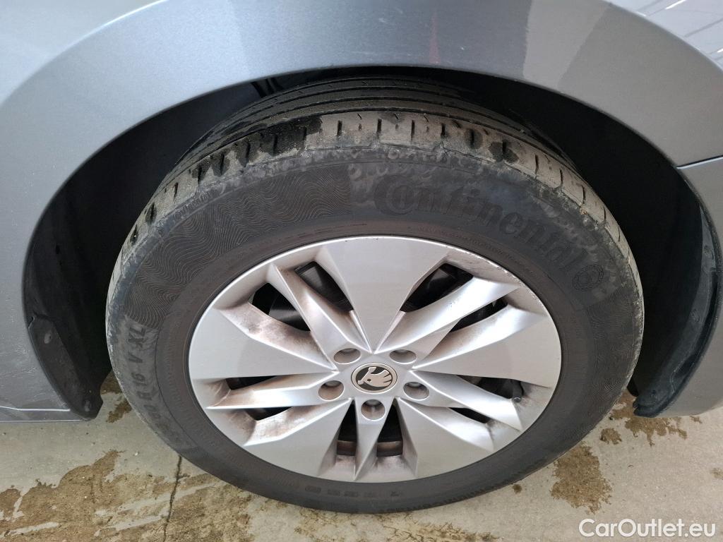  Skoda  Octavia  Berline Business 2.0 TDI 150CV BVA7 E6d #4