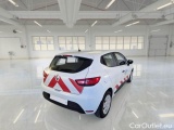  Renault  Clio RENAULT  / 2016 / 5P / BERLINA VAN 1.5 DCI 75 #2