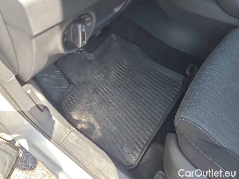  Skoda  Karoq  (NU)(2017->)  2.0TDI 110 Style #5