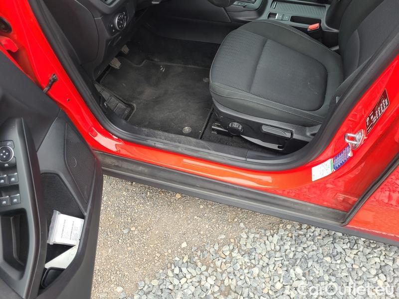  Ford  Focus   Turnier (CGE)(2018->) Foc.Kom.1.5EBl.95 Trend #20