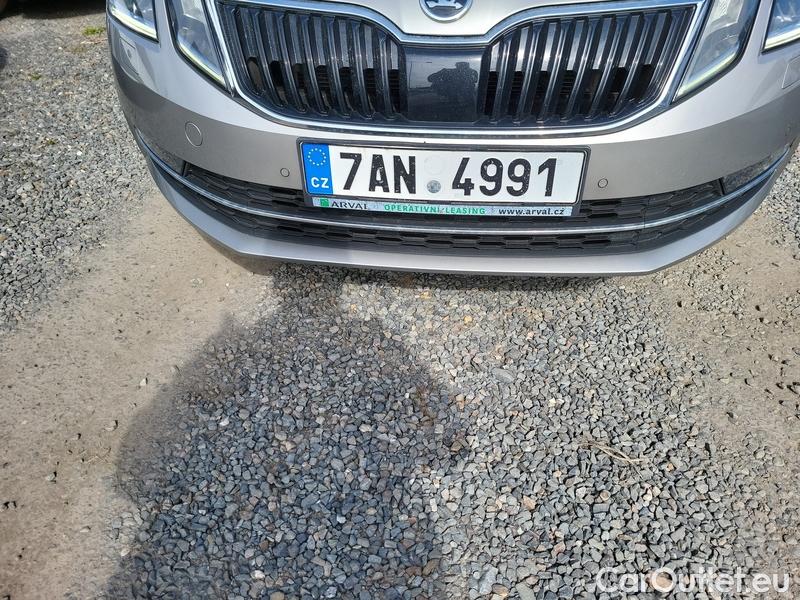  Skoda  Octavia  Lim.  (5E3)(03.2017->)  2.0TDI 110 Style #1