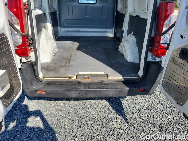  Toyota  Proace  (2016 ->)  D4D128 L 1.2L2H2 #32