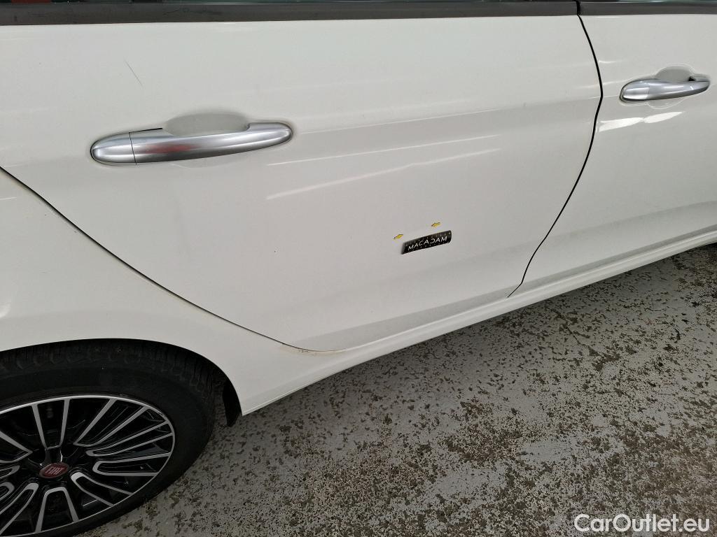  Land Rover  Discovery FIAT Tipo / 2020 / 5P / Berline 1.6 MultiJet 130ch S/S Life #6