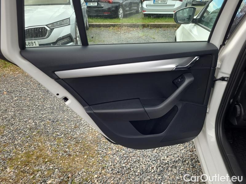  Skoda  Octavia  Combi  (5E5)(03.2017->)  Com 1.6TDI 85 Ambition #22