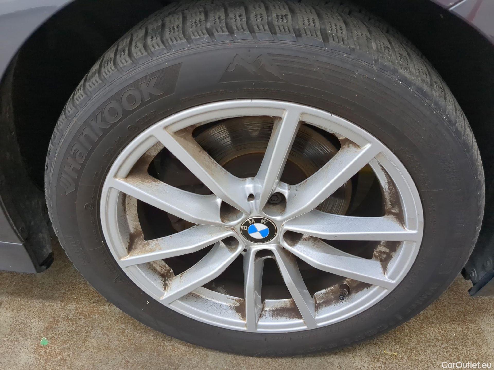  Bmw  Serie 3 BMW Série 3 Touring / 2019 / 5P / Break 320d 190ch Business Design BVA8 #6