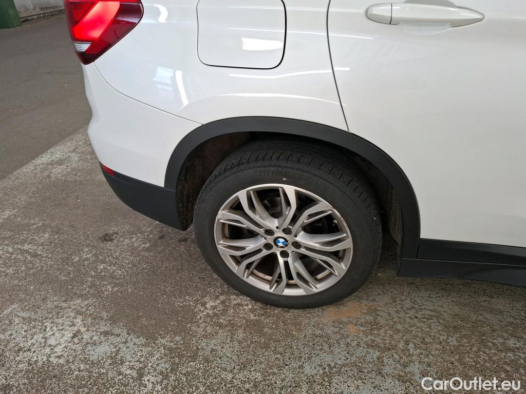  Bmw  X1 BMW  / 2019 / 5P / SUV sDrive16d Business Design #24