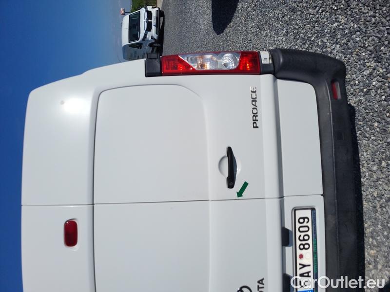  Toyota  Proace  (2016 ->)  D4D128 L 1.2L2H2 #15