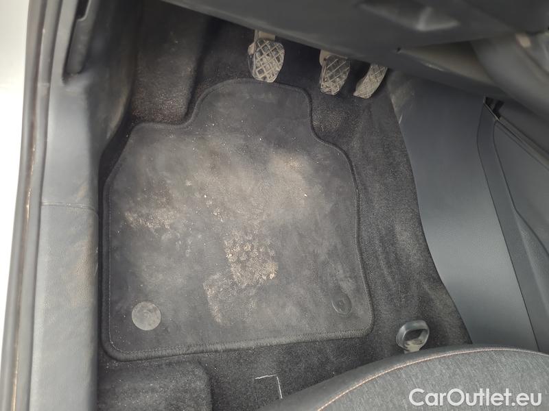  Skoda  Scala  (NW) (2019)  1.0 TSI 81 Style #4