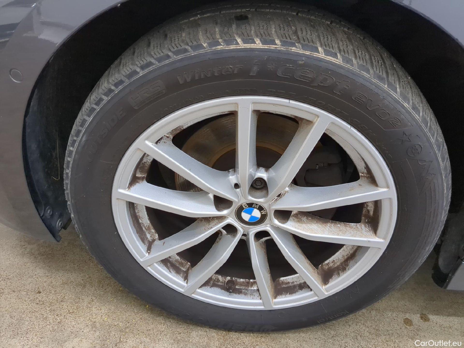  Bmw  Serie 3 BMW Série 3 Touring / 2019 / 5P / Break 320d 190ch Business Design BVA8 #1