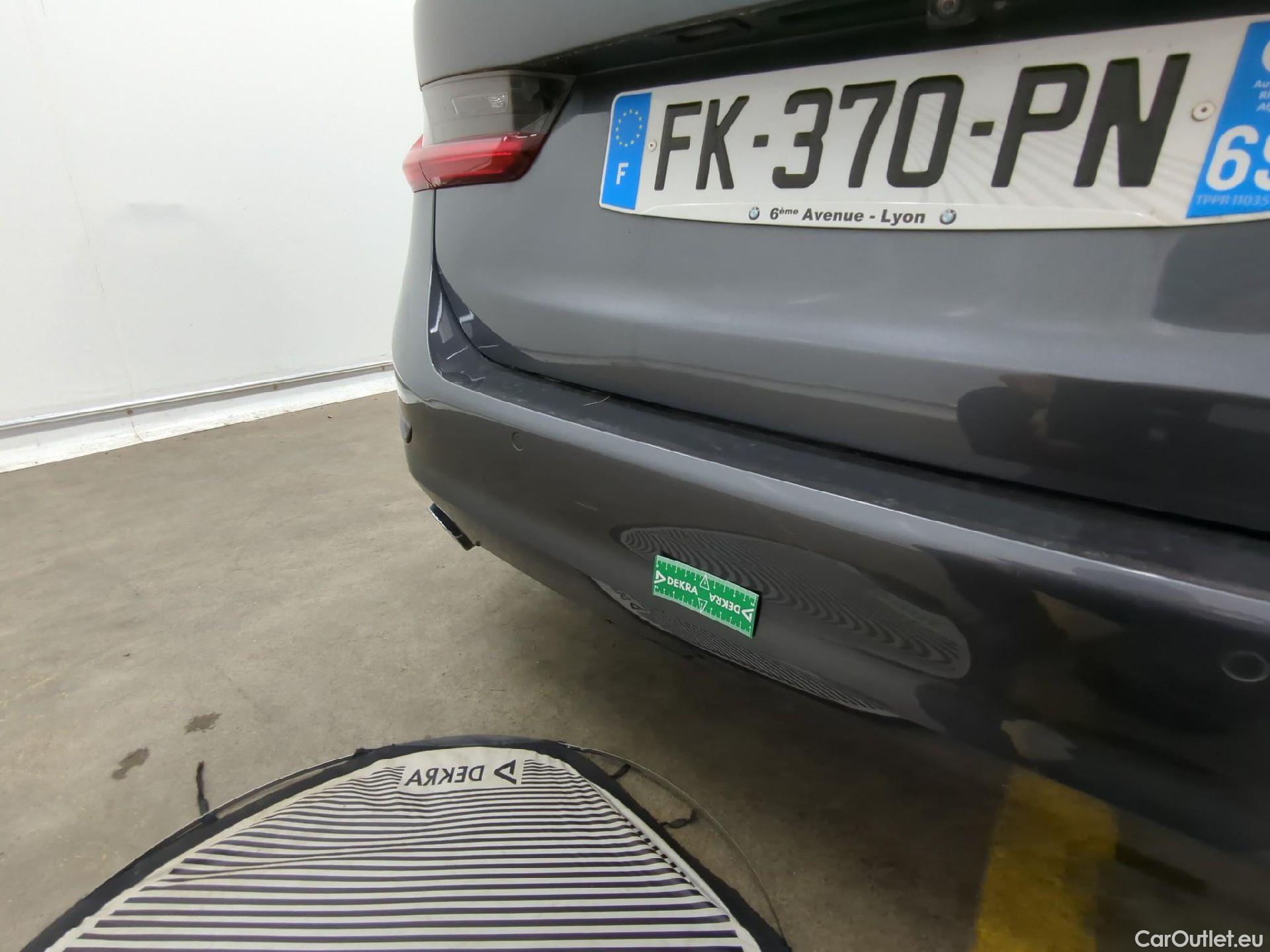  Bmw  Serie 3 BMW Série 3 Touring / 2019 / 5P / Break 320d 190ch Business Design BVA8 #26