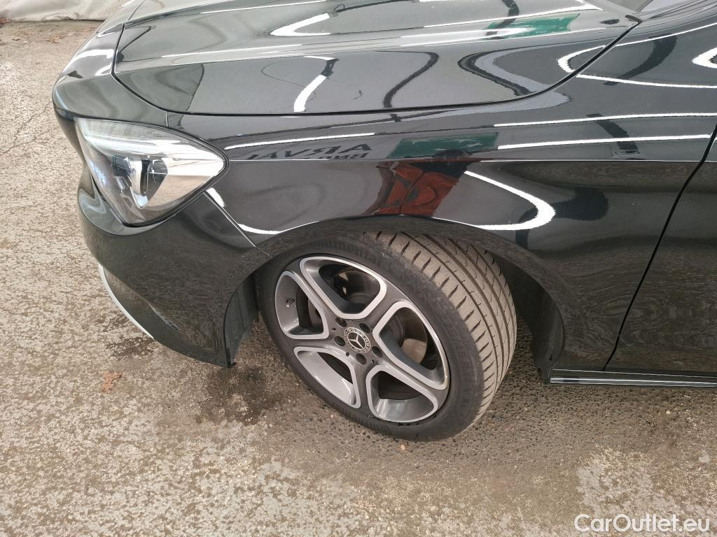  Mercedes  CLA-Klasse MERCEDES-BENZ Classe CLA Shooting Brake 5p Break CLA 200 d Business Edition #8