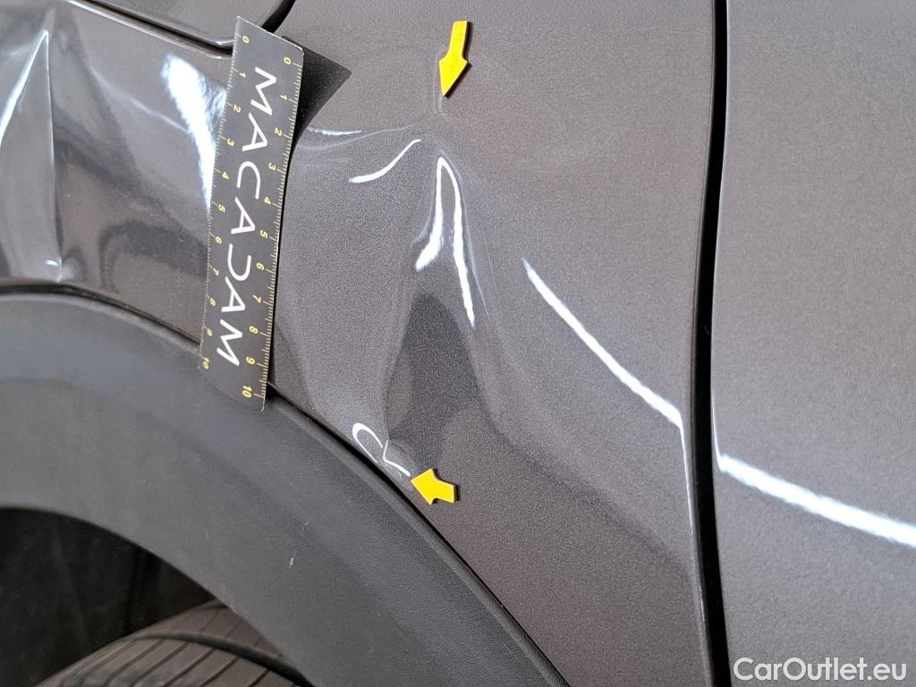  Peugeot  3008  Allure Pack 1.5 HDi 130CV BVA8 E6d #2