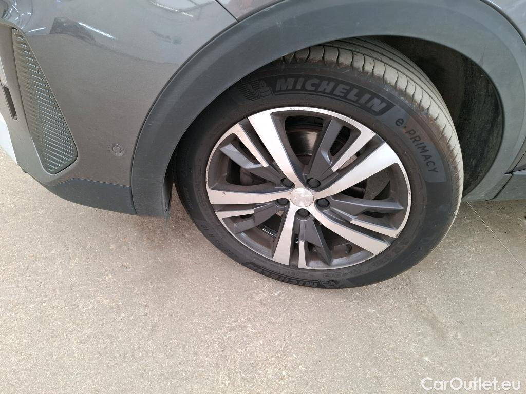  Peugeot  3008  Allure Pack 1.5 HDi 130CV BVA8 E6d #16
