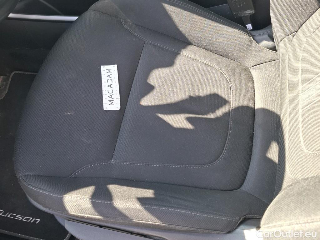  Hyundai  Tucson  Business Hybrid 2WD 1.6 T-GDI 230CV BVA6 E6d #73