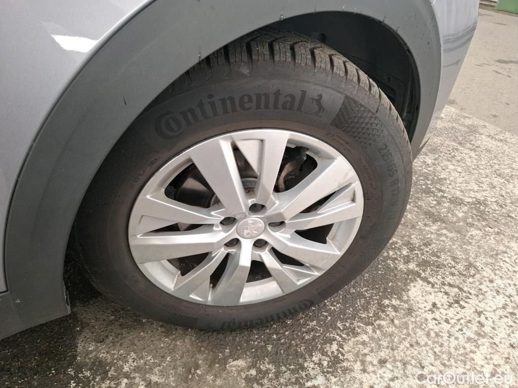  Peugeot  3008  II Active Pack 1.5 HDi 130CV BVA8 E6d #1