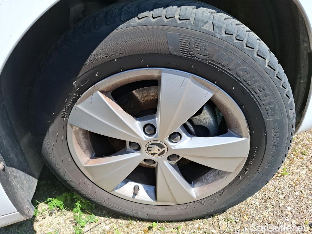  Skoda  Octavia  Lim. Business 2.0 TDI 115CV BVM6 E6d #14