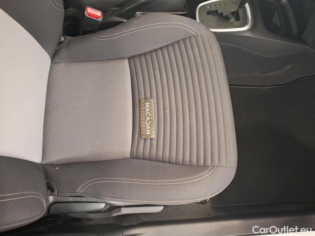  Toyota  Yaris TOYOTA  Hybride 5p Berline 1.5 VVT-I HYBRID France Business #14