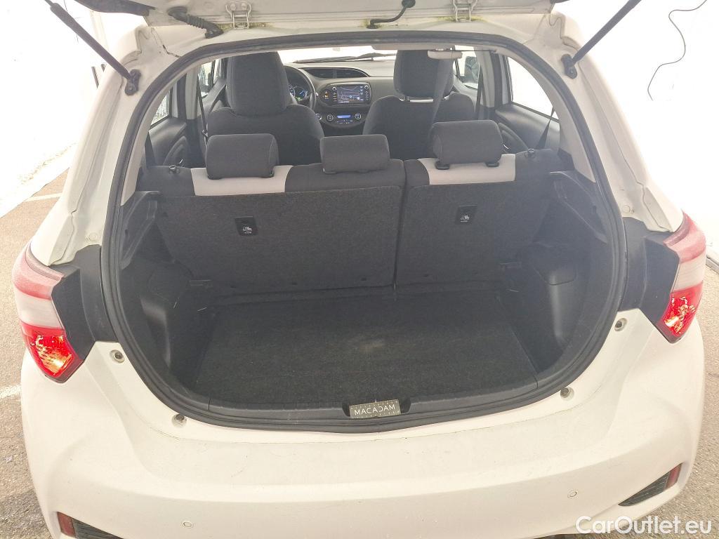  Toyota  Yaris TOYOTA  Hybride 5p Berline 1.5 VVT-I HYBRID France Business #1