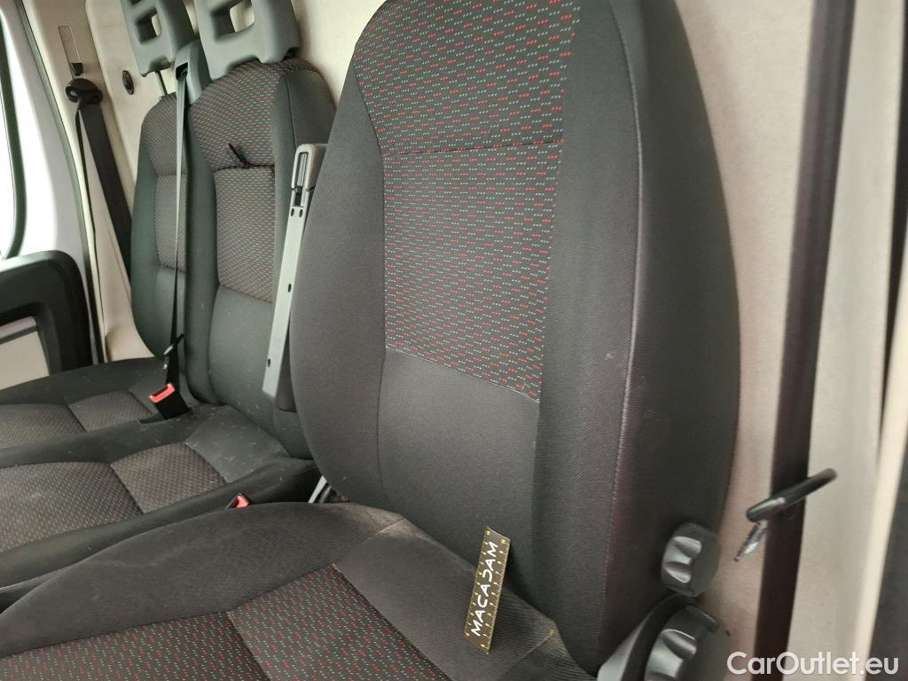  Citroen  Jumper CITROEN  VU 4p Fourgon 30 L2H2 BlueHDi 130 BVM6 Business #85