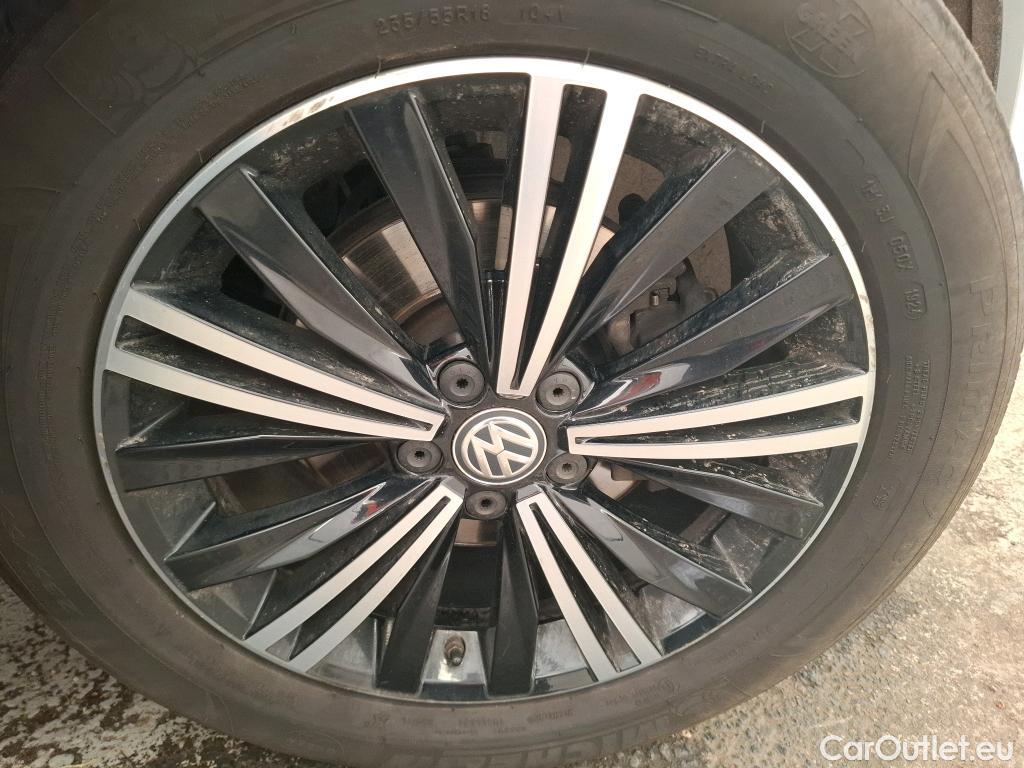  Volkswagen  Tiguan  Carat BMT 2.0 TDI 150CV BVA7 E6 #31