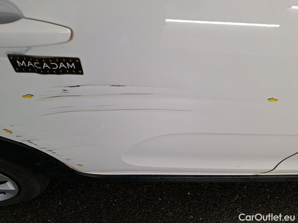  Citroen  C3  Société Feel Nav 1.5 BlueHDI 100CV BVM5 E6dT #3