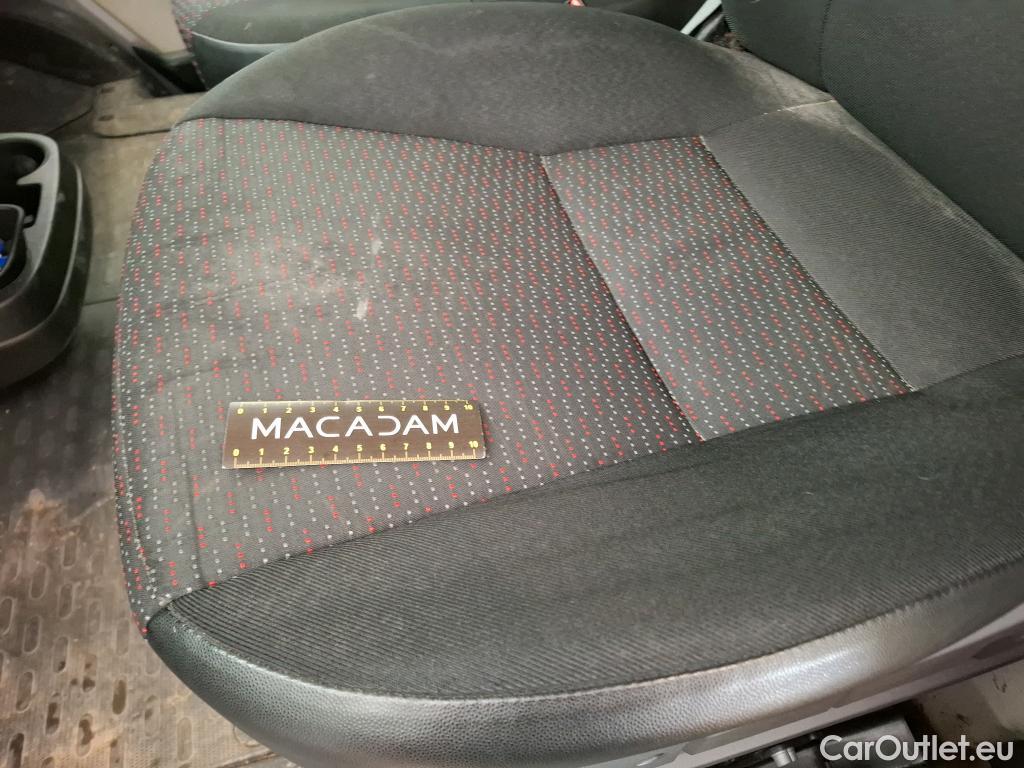  Citroen  Jumper CITROEN  VU 4p Fourgon 30 L2H2 BlueHDi 130 BVM6 Business #84