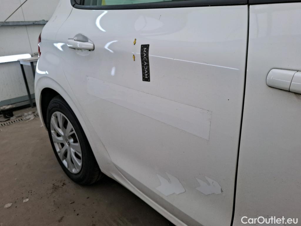  Peugeot  208  Affaire Premium Pack 1.6 HDi 75CV BVM5 E6 #11